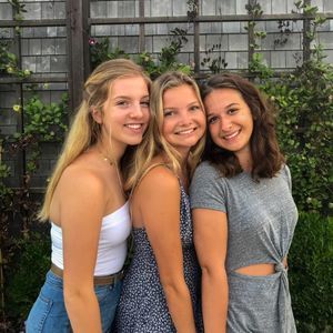 Meet your Posher, Grace